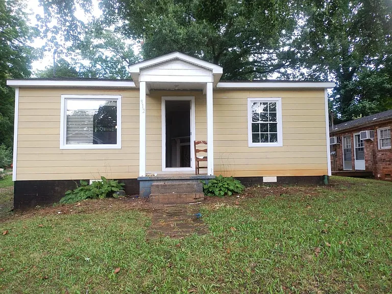 312 Stockton St — Photo 11