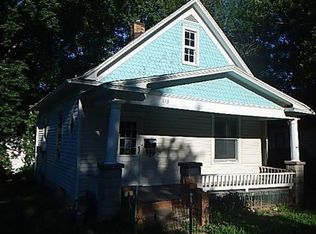 113 S Willow Ave, Sugar Creek, MO 64053