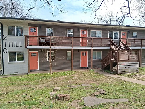 210 S Hill Ave Photo 1