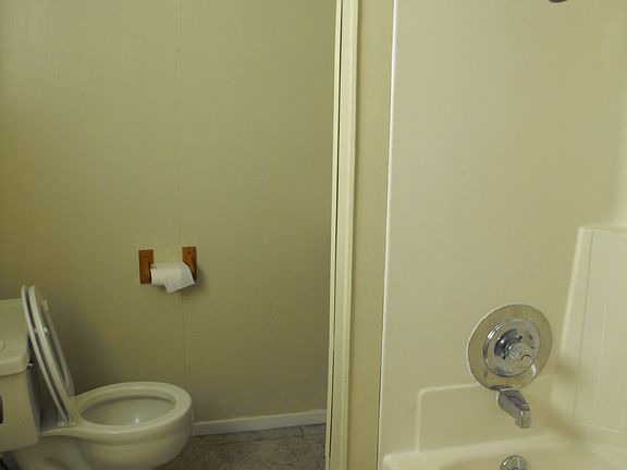 4th image of 6001 Melanite Ave
