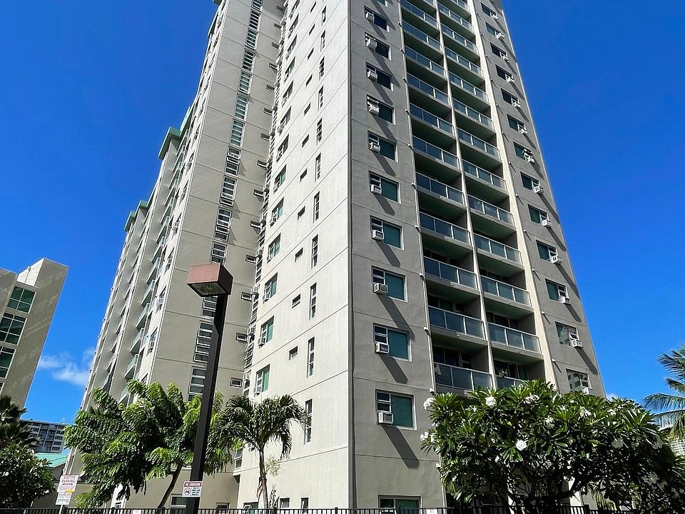 1st image of 3009 Ala Makahala Pl APT 1812