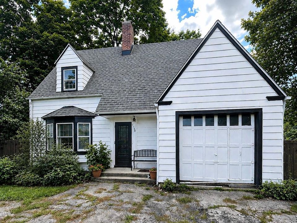 1st image of 1138 Shermer Rd
