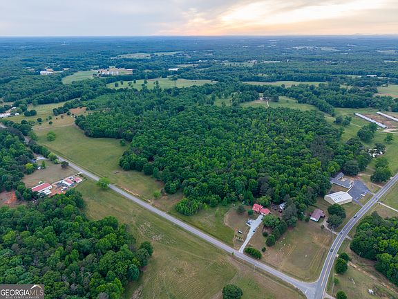 5th image of 747 Sam Swindle Rd