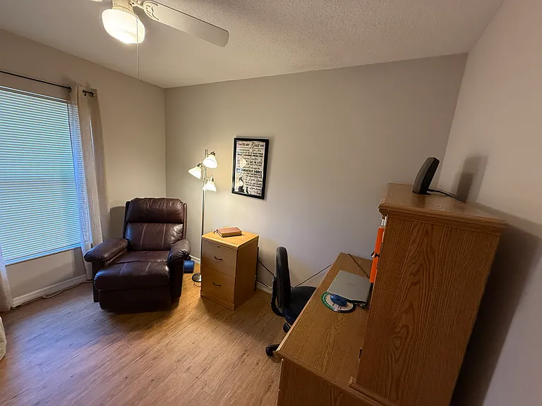 4051 Adrian Ave — Photo 10