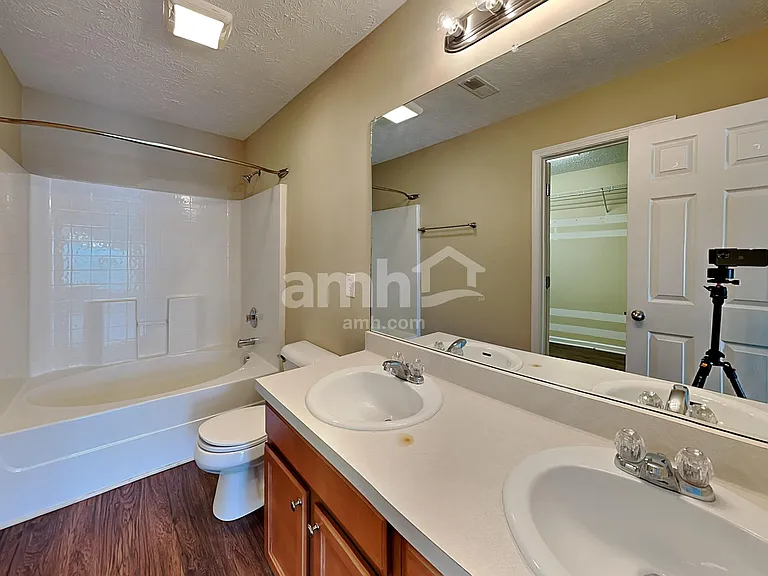 377 Stewart Springs Dr — Photo 13