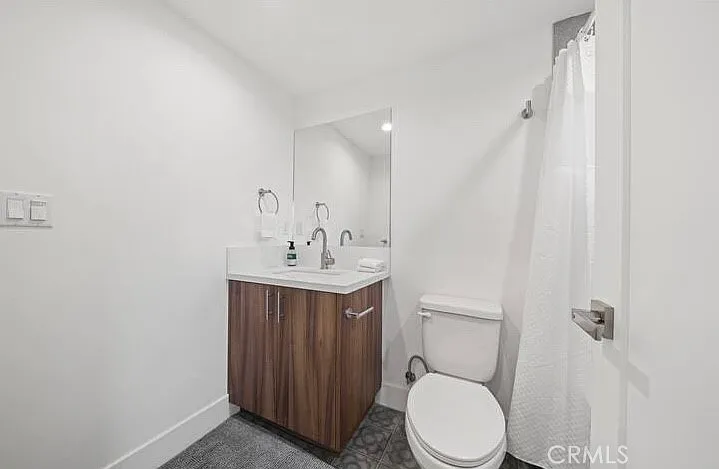 5637 Klump Ave — Photo 12