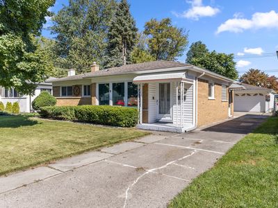 25140 Myler St, Taylor, MI, 48180