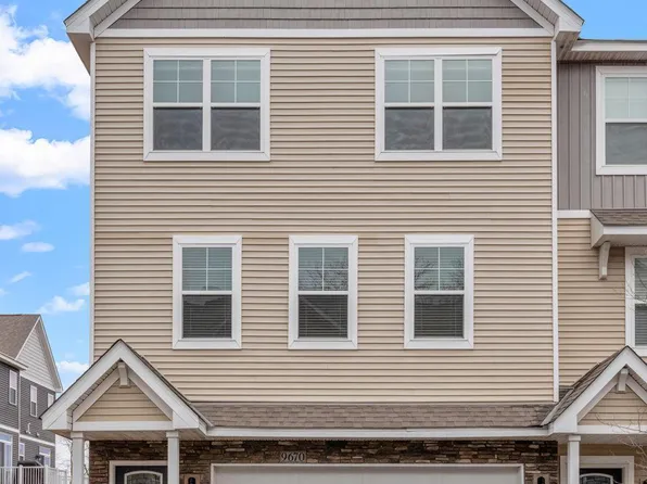 9670 Merrimac Ln N, Maple Grove, MN 55311