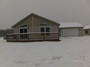 2029 Sand Bar Way, Little Suamico, WI 54141
