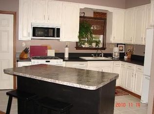 601 Wildrose Ln, Scott Depot, WV 25560