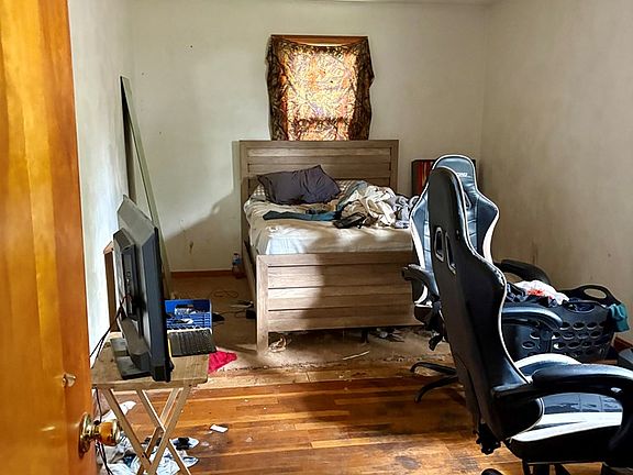 4th image of 1231 Franklin Ave