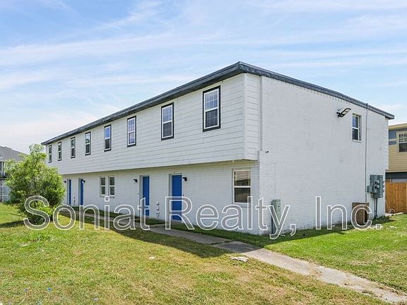 2nd image of 7760B N Coronet Ct