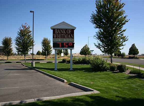 3rd image of 9715 Sandifur Pkwy