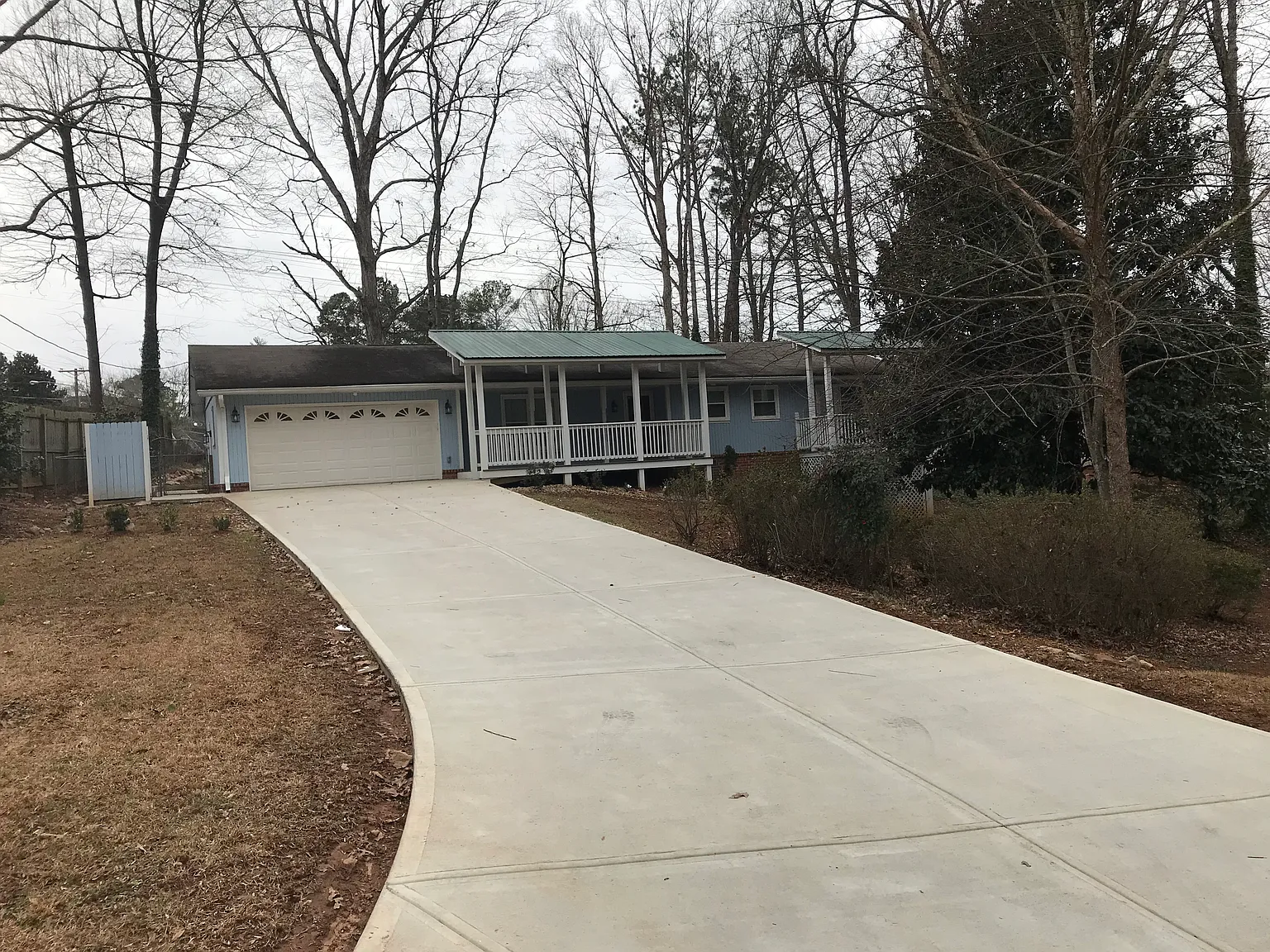 1181 Timberland Dr photo 1