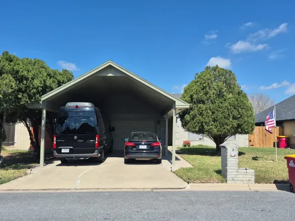 1419 Mission Bend Dr, Brownsville, TX 78526