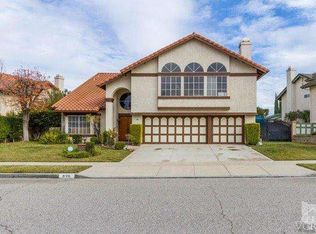 696 Verdemont Cir, Simi Valley, CA 93065