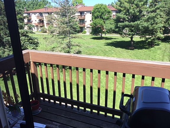 5th image of 514 E Spruce Dr #1-3A