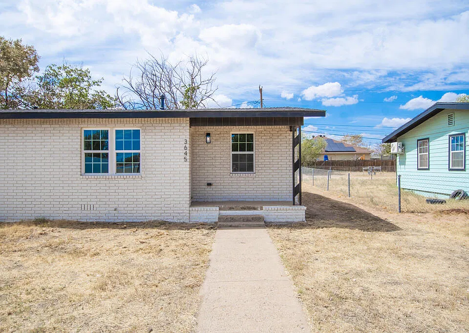3645 N Dixie Blvd
