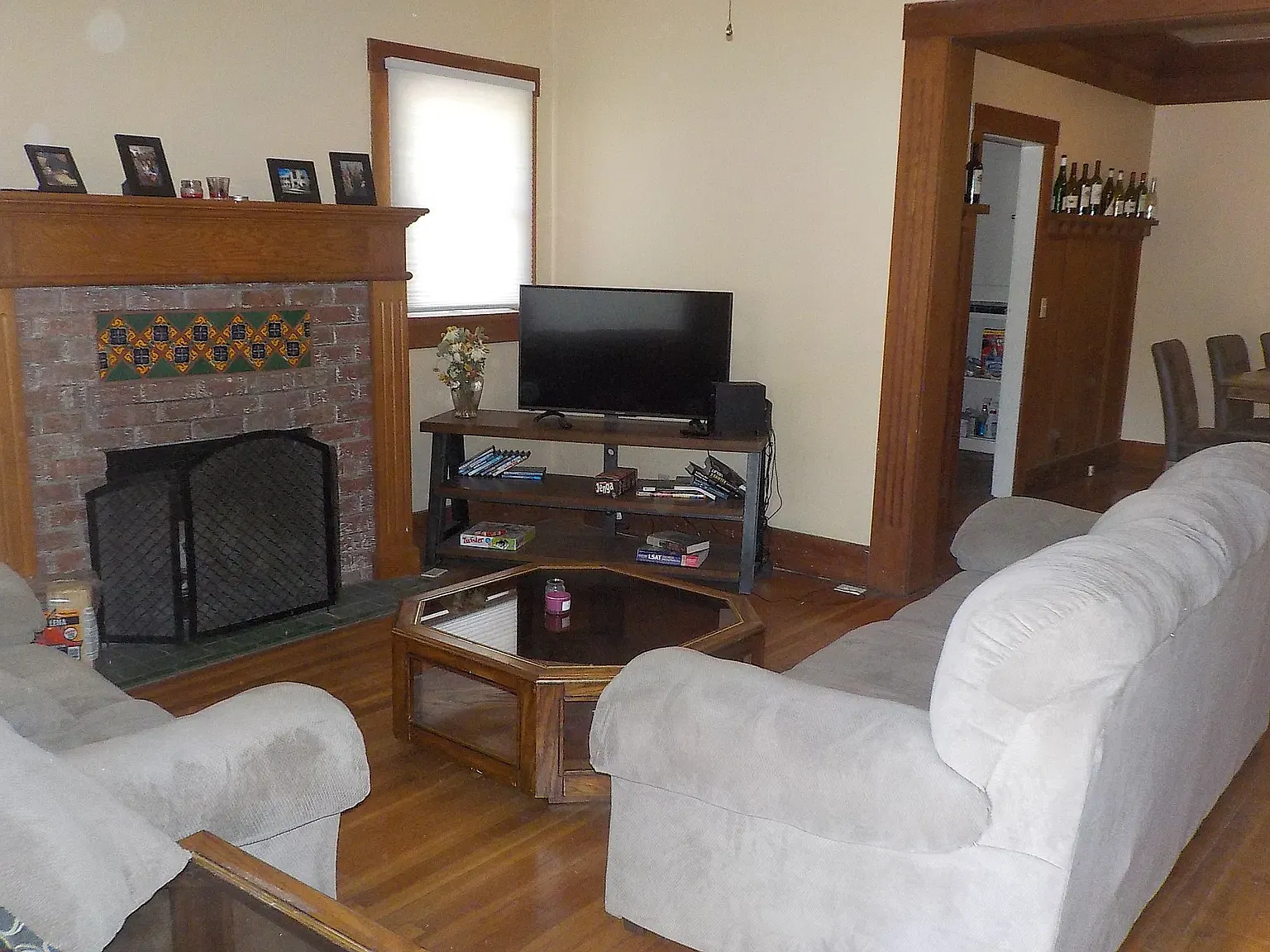2 bed, 1044 sqft, $2,150 — Photo 1