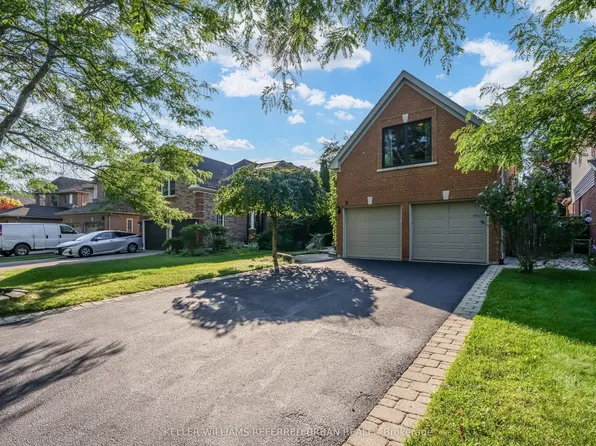 9 Stone St, Halton Hills, ON L7G 5W6