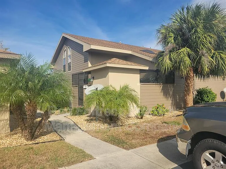 8384 S Haven Ln — Photo 1