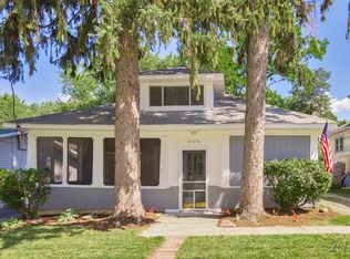 25076 W Mitchell Ct, Ingleside, IL 60041