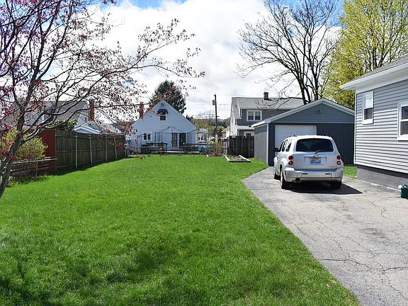 3rd image of 84 Dorman Ave