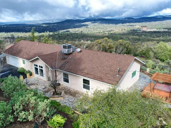46740 Longview Ln W, Coarsegold, CA 93614