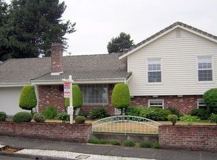 3821 NE 136th Pl, Portland, OR 97230