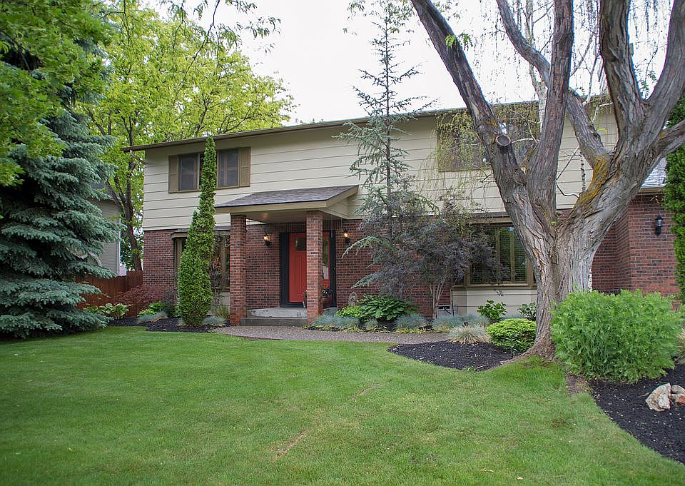1st image of 632 Concordia Cir