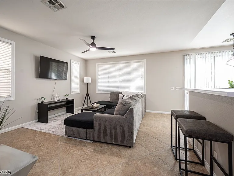 641 Solitude Point Ave — Photo 24