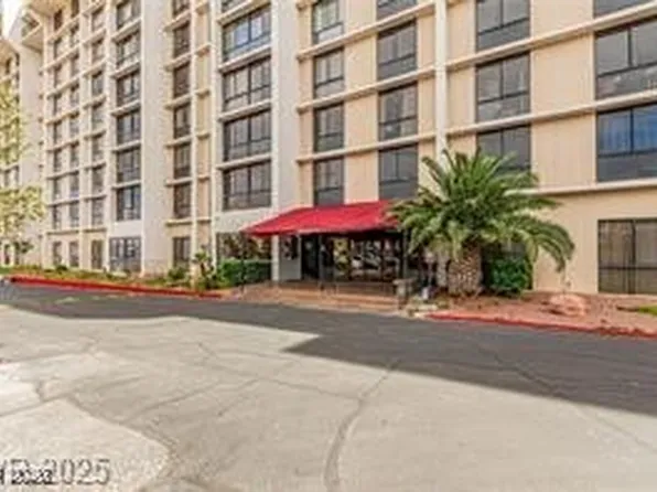 3930 University Center Dr APT 706, Paradise, NV 89119