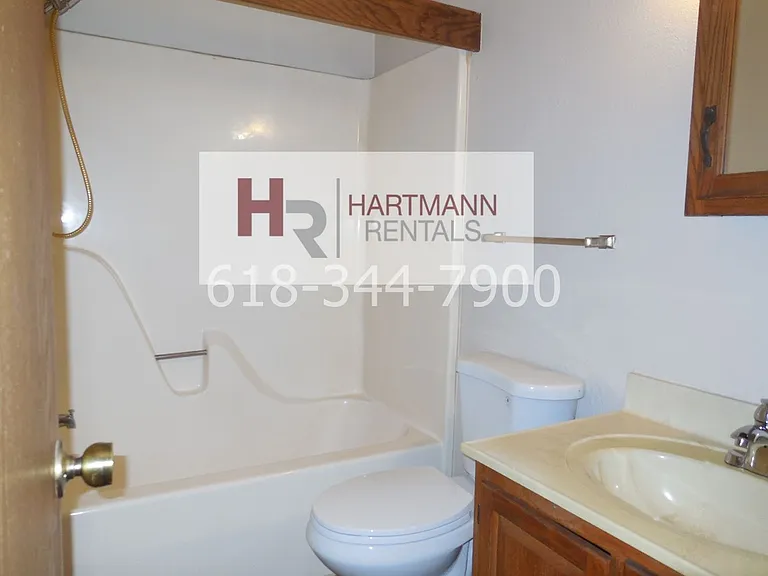 626 Greenwood Pl — Photo 12
