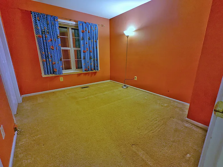 671 Snowdrop Ct — Photo 17