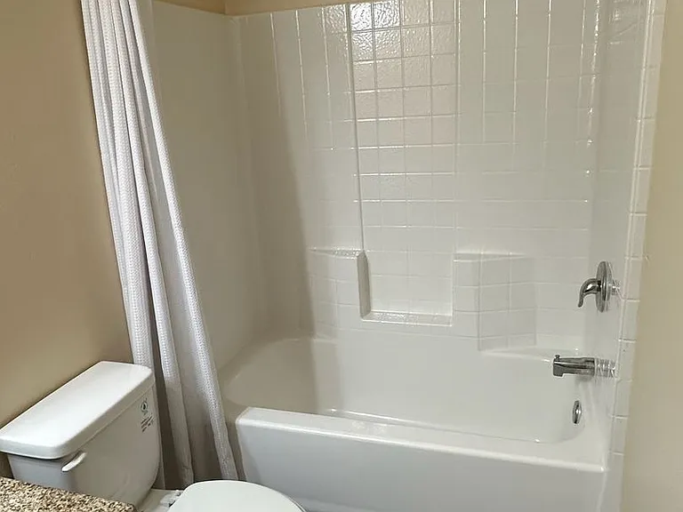 2011 Bella Oaks Dr — Photo 16