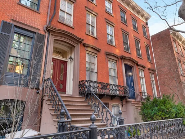 142 West 11th Street image 7 of 7