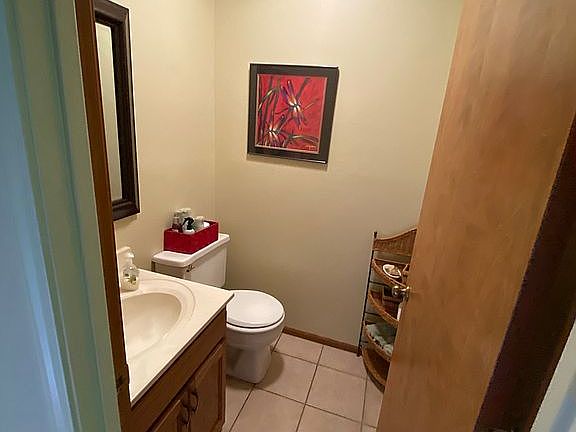 3rd image of 3969 Butternut Ct #A-4