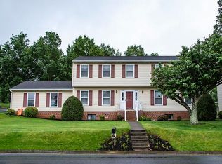 1704 Millbridge Rd, Salem, VA 24153