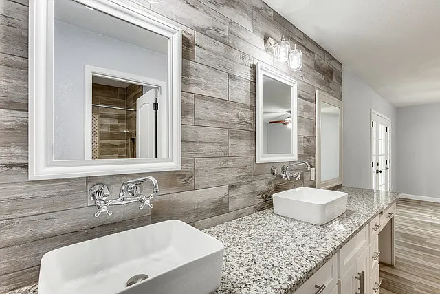 14018 N 44th Dr — Photo 11