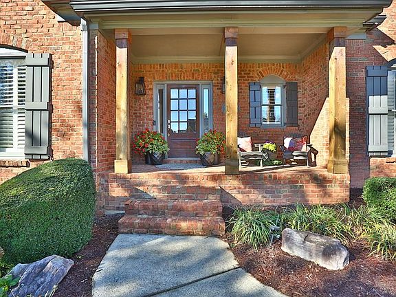 3rd image of 3805 Pennington Rd