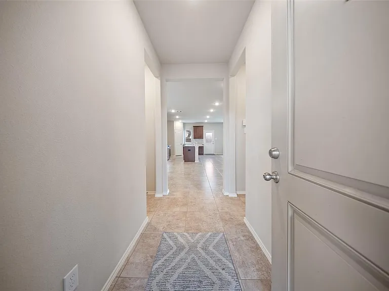 5031 Chestnut Orchard Dr — Photo 4