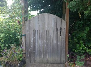 3406 36th Ave W, Seattle, WA 98199