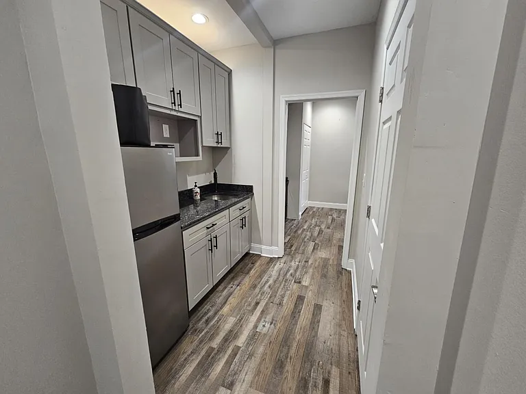 413 Main St #A — Photo 21