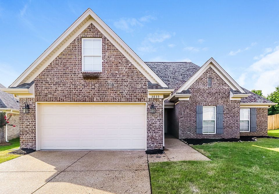 1st image of 3835 Dawnwood Cir W