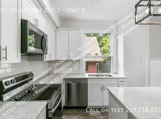 302 Stuart Ave APT 3, Kalamazoo, MI 49007