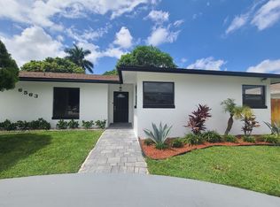 6563 Sleepy Willow Way, Delray Beach, FL 33484