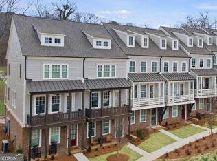 1977 Flying Scotsman Dr #17, Kennesaw, GA 30144