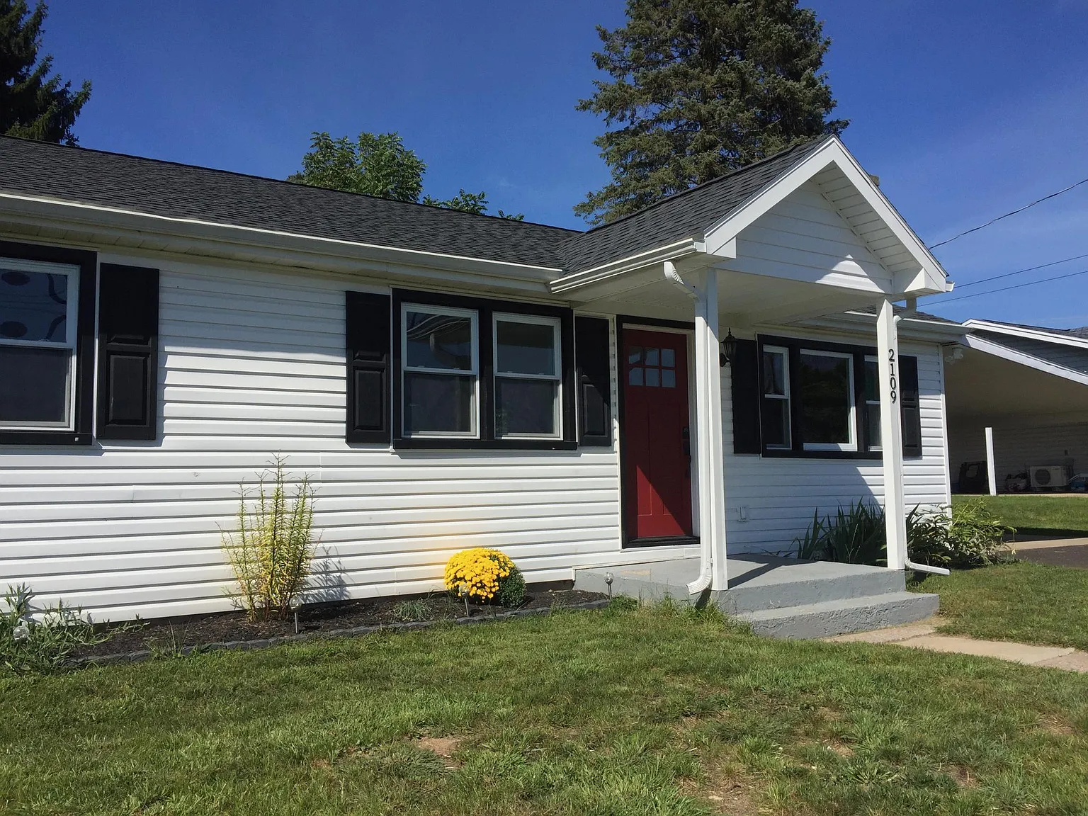 2109 Circleville Rd photo 1