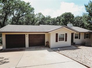 12 Ridgewell Ln, Bella Vista, AR 72715
