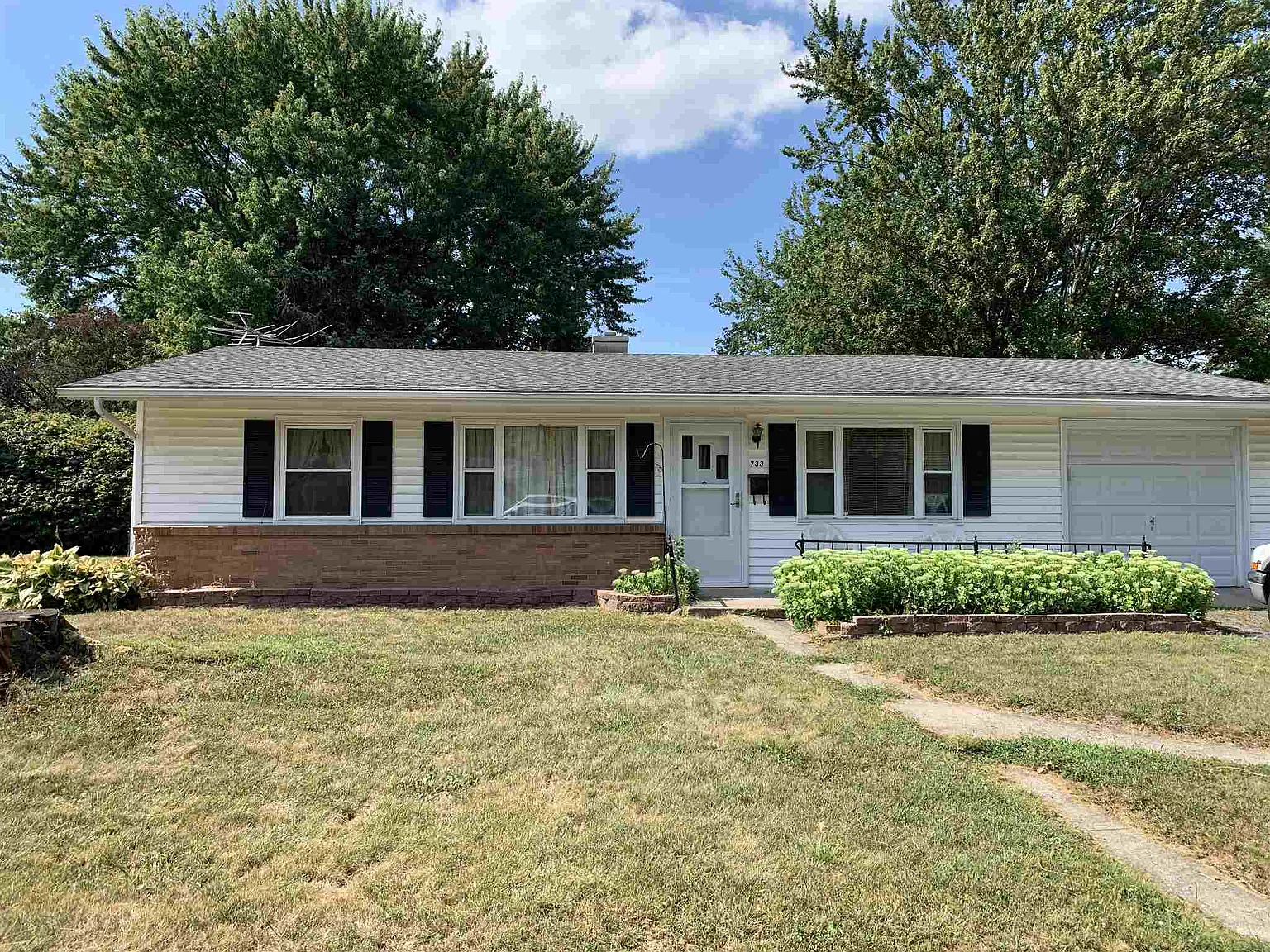 733 Witherspoon Ct photo 1
